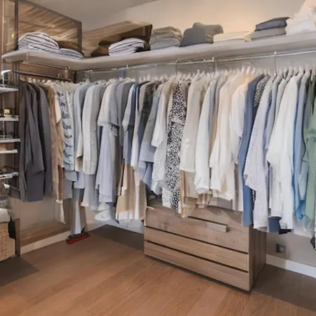 Centro Di Elegante In Ponterosso