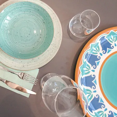 Centro Di Elegante In Ponterosso Lägenhet